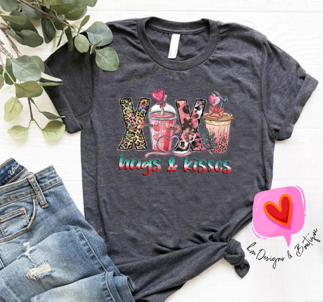 XOXO Tee