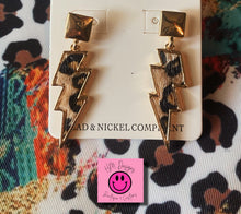 Load image into Gallery viewer, Leopard Lightning Earrings
